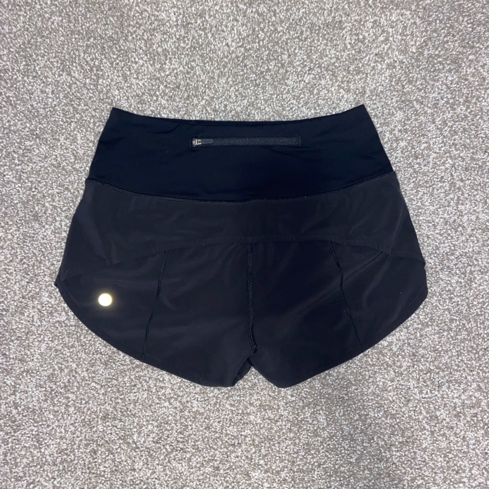 Lululemon 2.5" Speed-Up Shorts